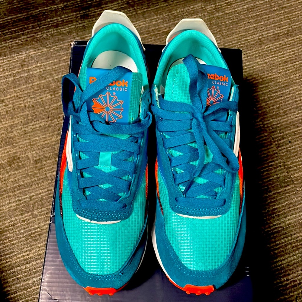 Reebok Classic Women's Shoes - Teal and Blue